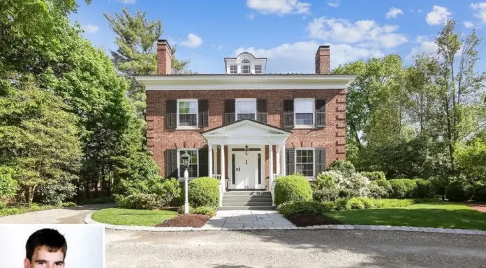 Eli Manning House: Inside His $5.25 Million New Jersey Mansion Eli Manning House