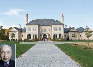 45,000 Square Feet: Les Wexner House Tour in New Albany, Ohio Les Wexner House