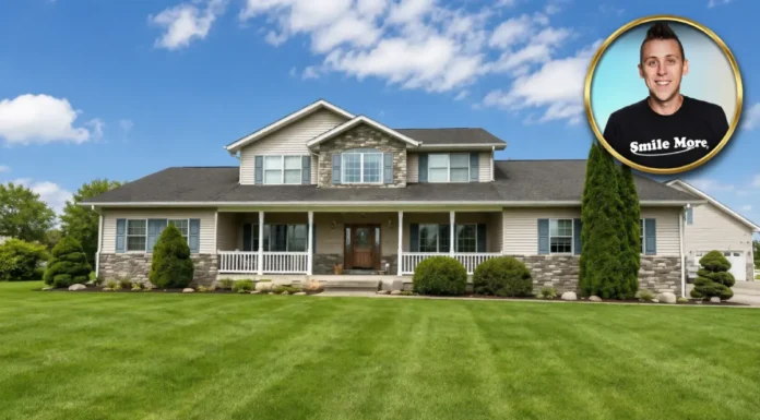 Roman Atwood House: Inside the YouTuber’s Impressive Home and Lifestyle oman Atwood house exterior with a spacious lawn and modern family-friendly design
