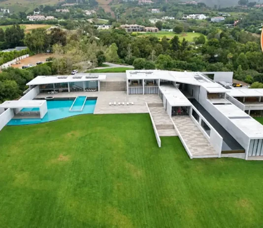 Beyoncé House: Inside Her $200 Million Luxury Real Estate Empire Beyoncé House aerial view of the luxury mansion surrounded by landscaped grounds